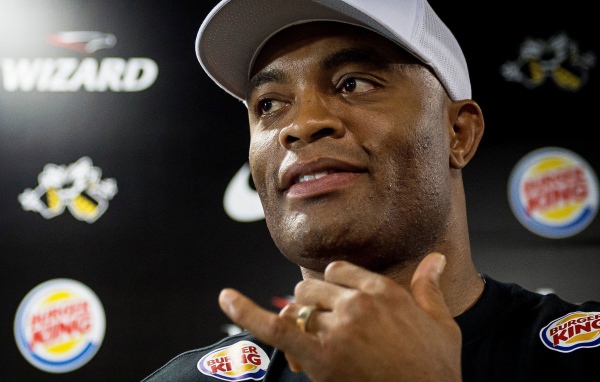 Известный боец Андерсон Силва. Паук