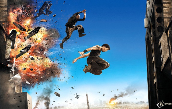 Спасение от взрыва паркур