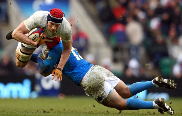 Игра в регби на поле