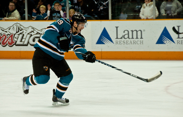 Лучший Хоккеист Логан Кутюр