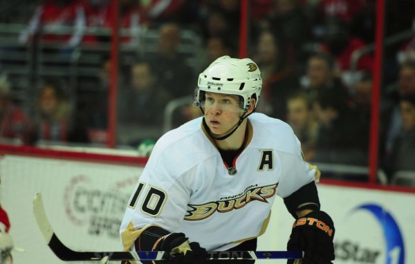 Известный Хоккеист Кори Перри