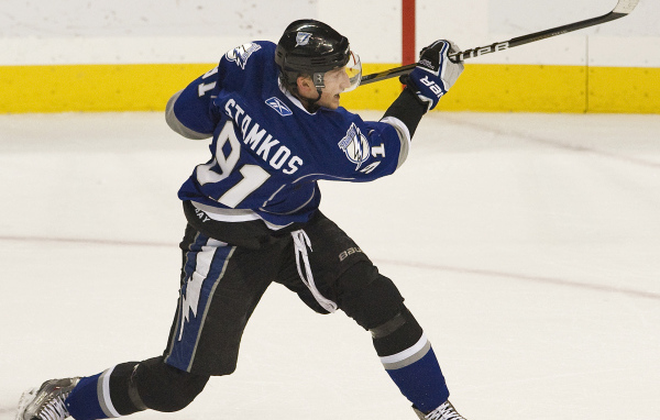 Лучший Хоккеист Тампа-Бэй Стивен Стэмкос