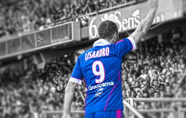 Футболист Лисандро