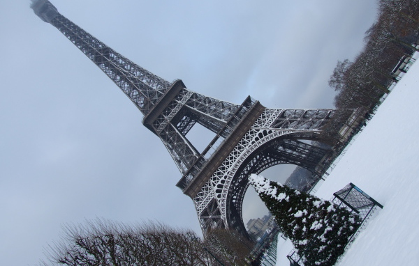 Snow in Paris Eiffel Tower tilted