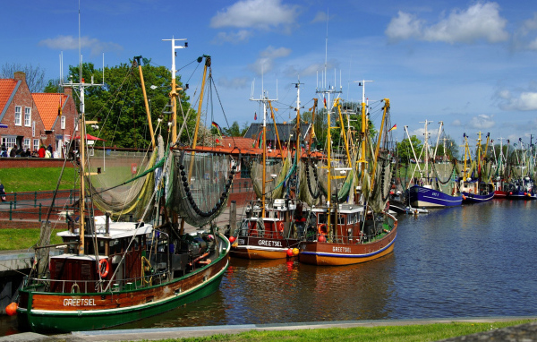 Лодки у причала