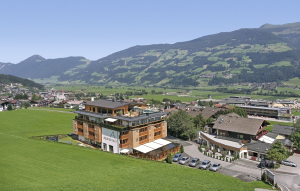 Панорама на курорте Тельфс-Бюхен, Австрия