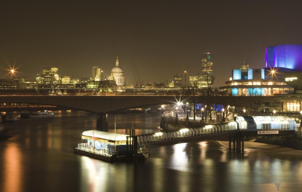 Мост через Темзу в Лондоне