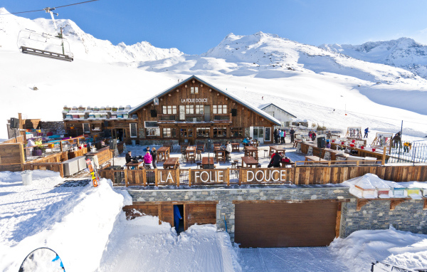 Кафе на горнолыжном курорте Валь-Торанс, Франция