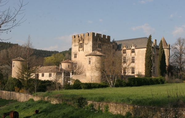 Замок в Провансе, Франция