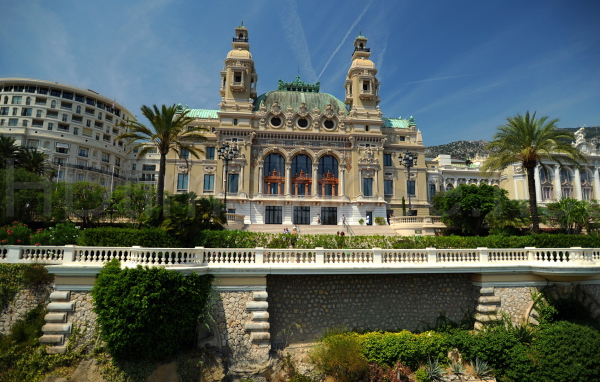 Дома у побережья в Монте-Карло, Франция