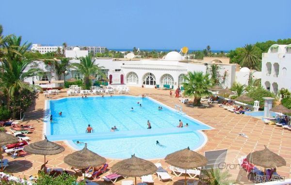 Роскошный отель на курорте Мирамар Круести, Франция