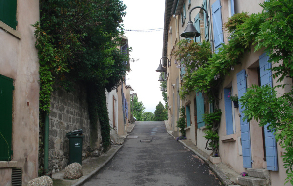 Старинная улочка в городе Лион, Франция