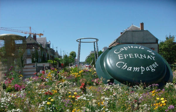 Скульптуры в провинции Шампань, Франция