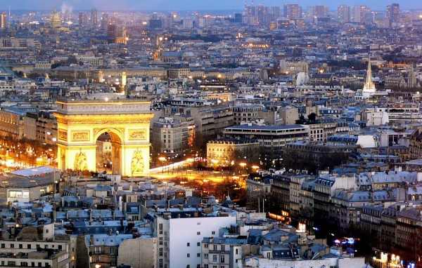 Арка в Париже, Франция