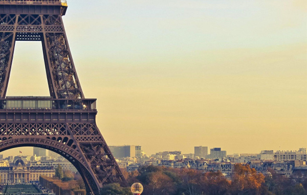 Вид на город в Париже, Франция