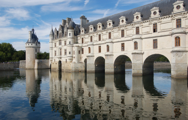 Замок на воде в Луаре, Франция