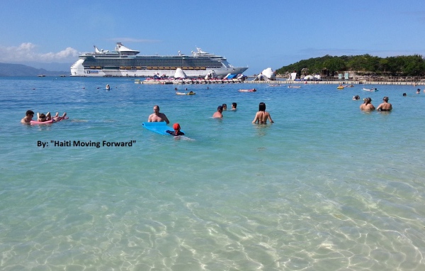 Люди веселятся в Гаити