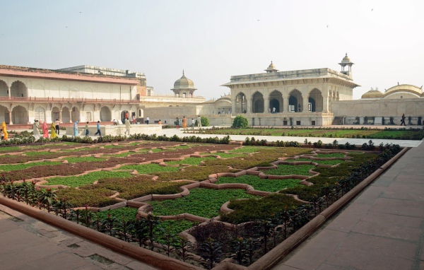 Ангури-Багх в Агре