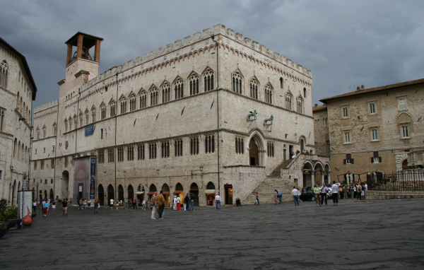 Площадь в Перудже, Италия