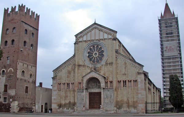 Собор в Вероне, Италия