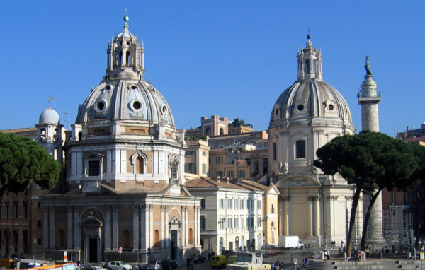 Колонна Траяна в Риме