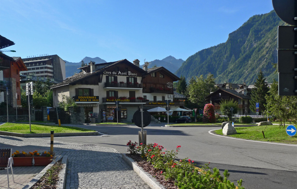 Гостиница Монблан на горнолыжном курорте Курмайор, Италия