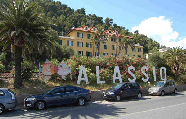 Отель на курорте Алассио, Италия