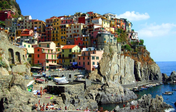 Дома на скале на курорте Лидо ди Езоло, Италия