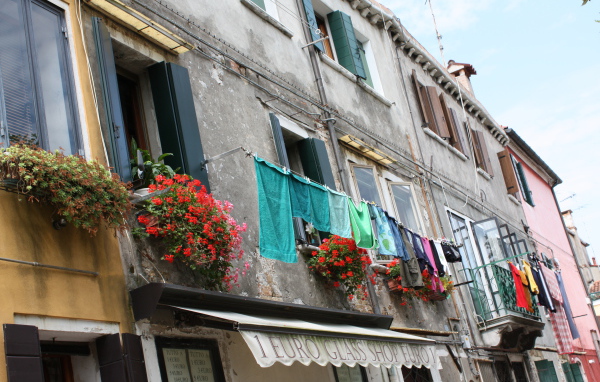 Старинные дома на острове Мурано, Италия