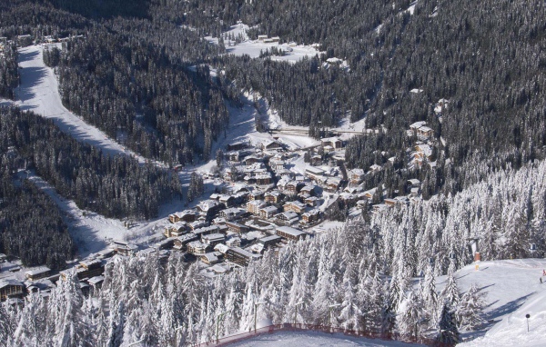 Горнолыжный курорт Мадонна ди Кампильо, Италия