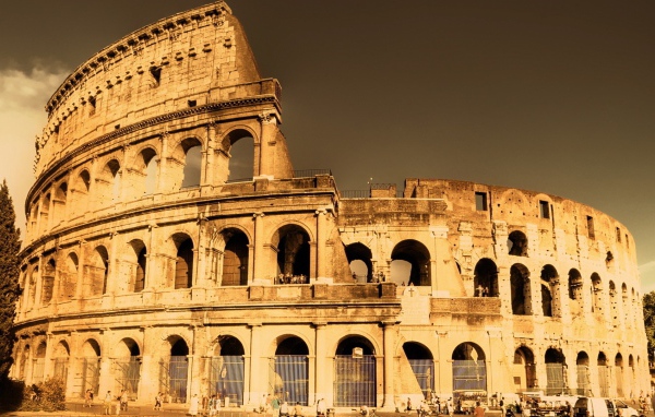 Колизей в Риме