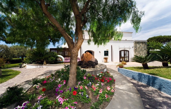 Вилла на острове Искья, Италия