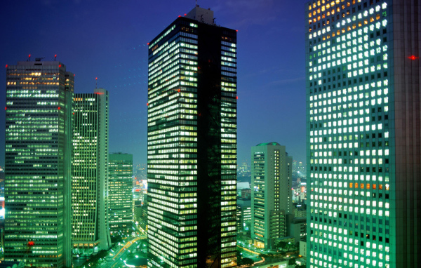 Административные здания в Токио