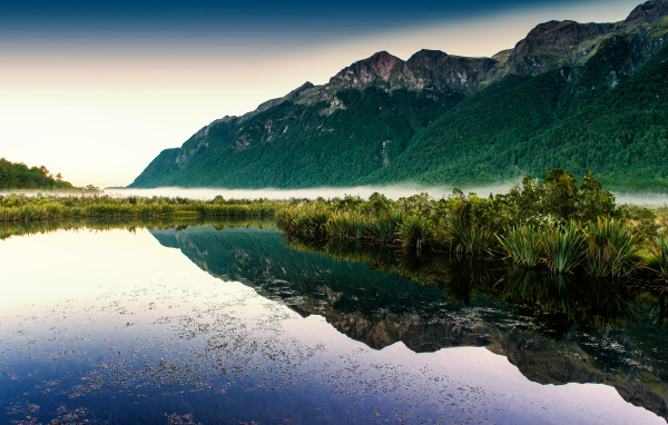 Зеркальное озеро, Новая Зеландия