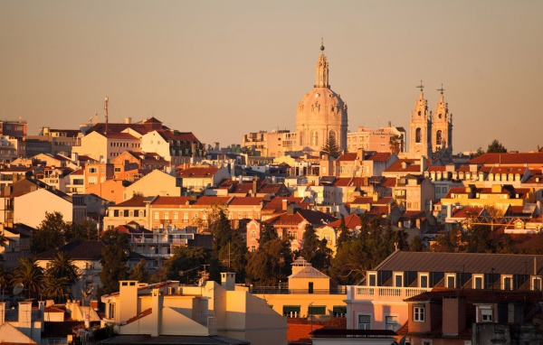 Предзакатный вид в Лиссабоне