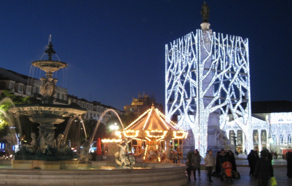 Площадь Россио в Лиссабоне