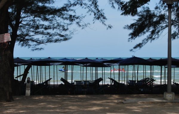 Осенний отдых на курорте Ча Ам, Таиланд