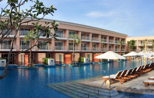 Отель Миллениум в Пхукете