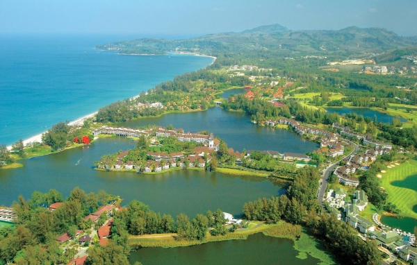 Панорама курорта в Пхукете, Таиланд