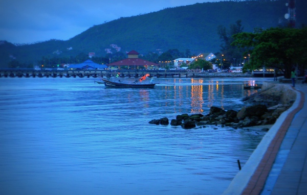 Набережная на острове Самуи, Таиланд