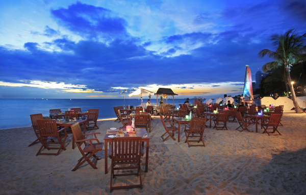 Весенний отдых на курорте в Паттайе, Таиланд