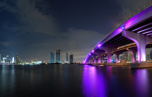 Сиреневый мост в Майами