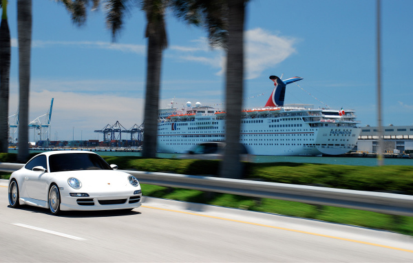 Порше в Майами
