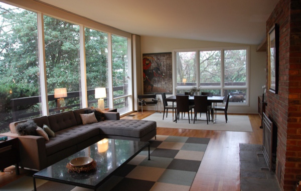 Веранда с камином