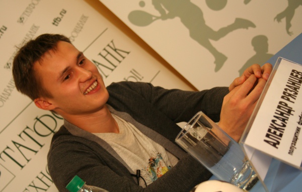 Alexander Ryazantsev midfielder Zenith