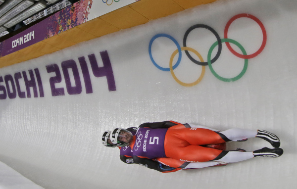 Андреас Лингер и Вольфганг Лингер австрийские саночники обладатели серебряных медалей в Сочи