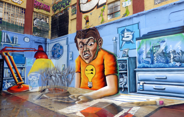 Большое креативное граффити