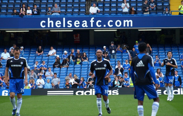 Челси команда на поле