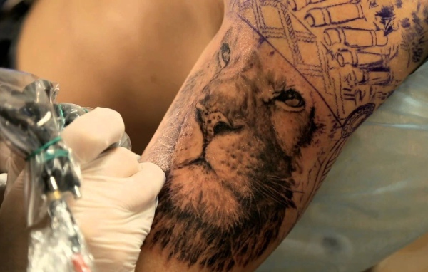 Создание мужской тату