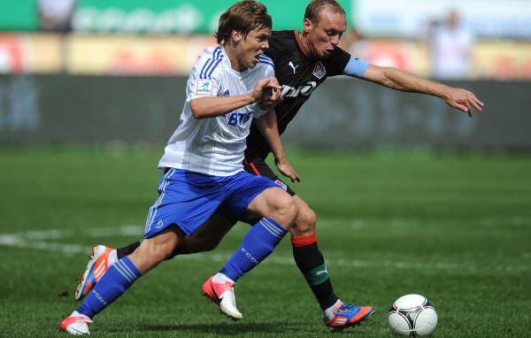 Dynamo midfielder Artur Yusupov in attack